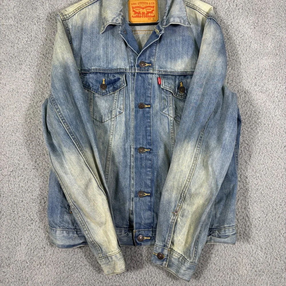 Levis Mens Light Wash Denim‎ Trucker Jacket Large Blue Cotton Button Front 70507